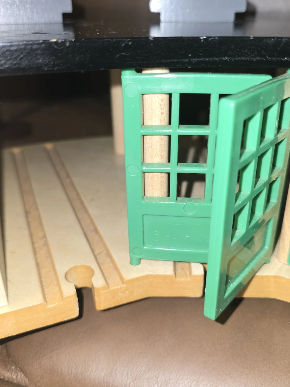 Vintage Thomas's the Train Tidmouth Engine Shed Roundhouse Station GUC 5 Door
